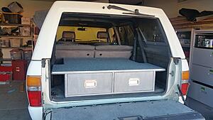 First Generation 4runner cargo box and sleeping platform-ykrolcpl.jpg