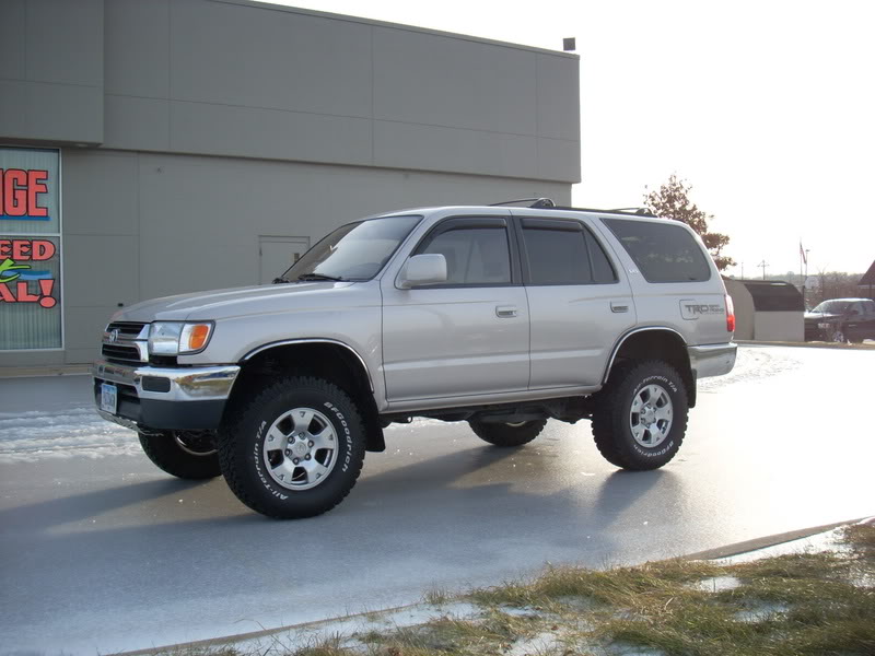 Name:  Lift03.jpg
Views: 1608
Size:  102.3 KB