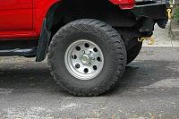 'Eagle' 15x8 rims and Firestone Destination M/T 33s installed-old-33s.jpg