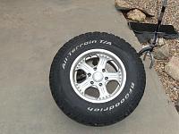 TRD IS wheels over manual hubs-0602-trd-rims-day-shot-center-cap-002.jpg