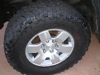 285/70/17 bfg mud terrains on fj alloys 0-p1130015-small-.jpg