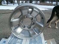 One 3-spoke 3rd Gen 4-Runner Wheel-garage-stuff-pics-010.jpg