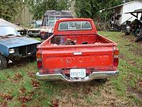 selling '83 4x4 bed-dsc00101.jpg