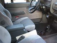 1985 Toyota 4x4 xtra cab 22re for sale in Phoenix-85-toy-interior.jpg