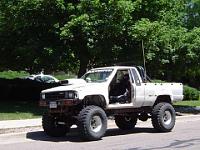 '84 Xtra Cab V-8-zzsummer0401m.jpg
