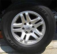 03-07 OEM Toyota Sequoia Tundra 17&quot; alloy wheels (4)-img_1236_600.jpg