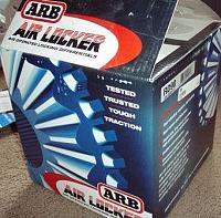 ARB Front Locker RD90  - **BRAND NEW**-box3d.jpg