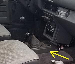 Kansas City, mo Part out sale.. seats panels frames, dash-part1.jpg