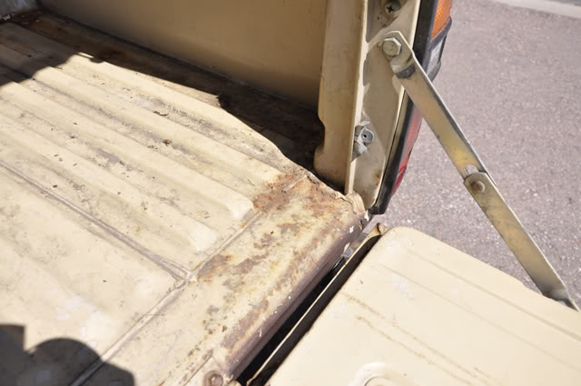 Name:  1982ToyotaPickupInitialPhotoShoot_May202012_0852.jpg
Views: 3233
Size:  47.4 KB