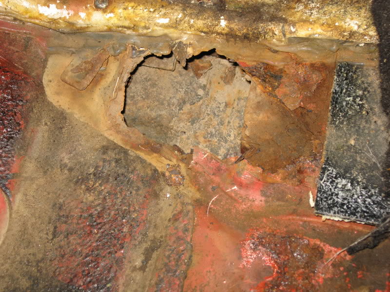 Name:  dsrearfloor.jpg
Views: 993
Size:  135.9 KB