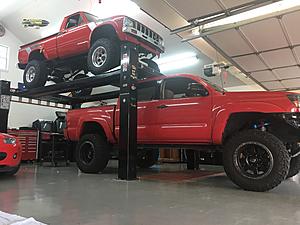 KawaZX636's 1983 Toyota Pickup Lives On-59e67aef-963c-4291-9a8d-3a7b6c6bcf91.jpeg