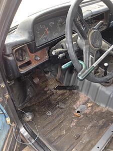 1982 SR5 Long Bed-tx7exon.jpg