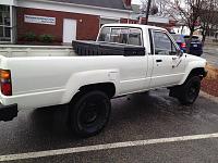 1984 Toyota Pickup 1/2 Ton Deluxe - Regular Cab Long Bed 4WD-04.jpg