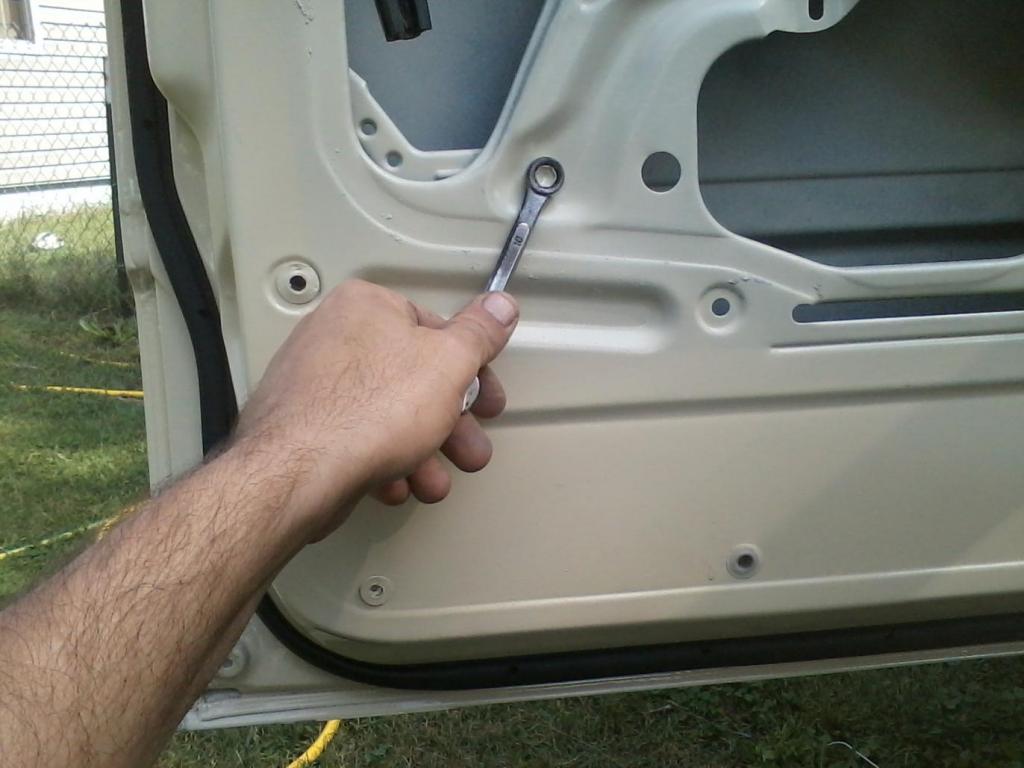 Name:  latch6_zpsf20fab00.jpg
Views: 372
Size:  72.1 KB