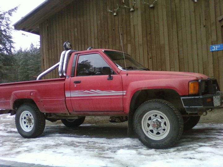 Name:  yota02_zps880afb6c.jpg
Views: 224
Size:  78.5 KB
