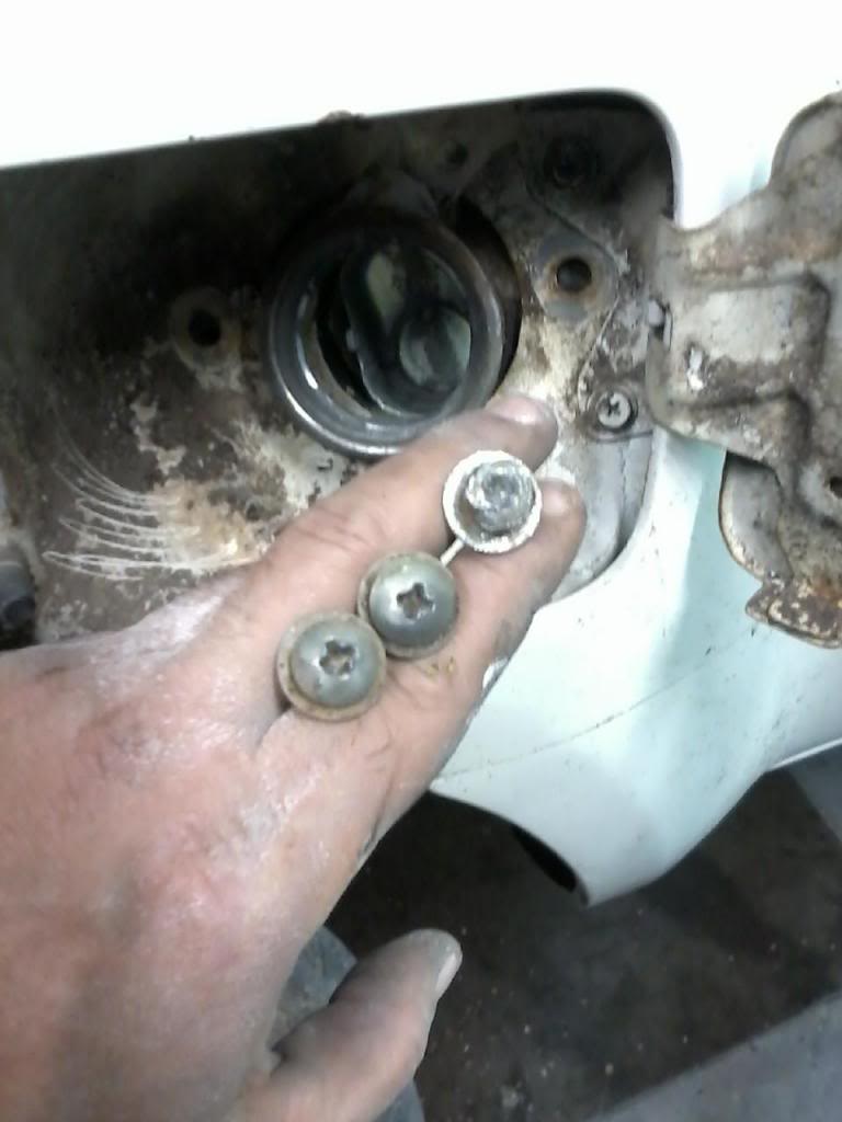 Name:  fueltank9_zpsf1d92fe8.jpg
Views: 260
Size:  53.9 KB