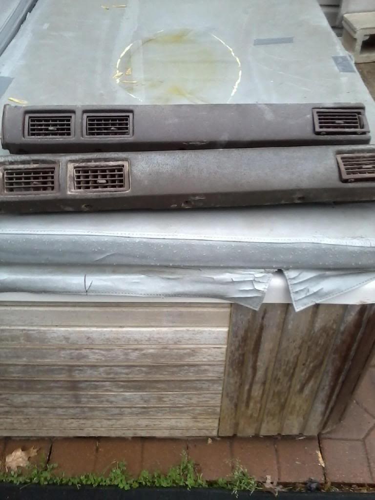 Name:  dash22_zps453fd1f7.jpg
Views: 286
Size:  76.6 KB