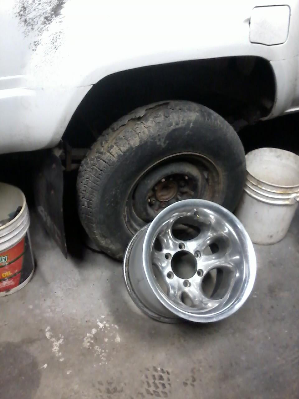 Name: wheel3_zpsfa3fcc7f.jpg
Views: 869
Size: 87.9 KB