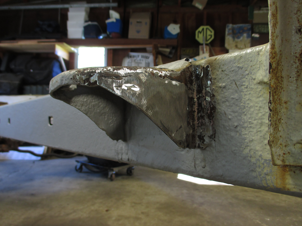 Name:  FixeddriversRearCabMount_zpshgll15ie.png
Views: 555
Size:  1.01 MB