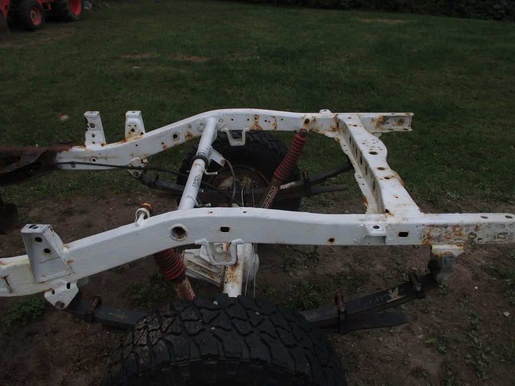 Name:  RearFrame_zpstyowpbma.png
Views: 582
Size:  1.12 MB