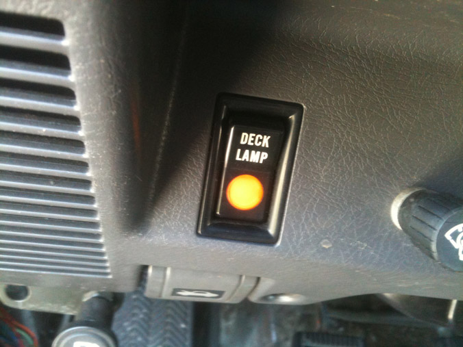 Name:  Deckbuttonlight_zps5a1d9ff8.jpg
Views: 89
Size:  102.5 KB