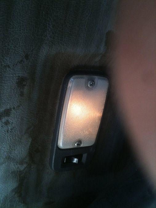 Name:  DeckLampLight_zpsd0a87885.jpg
Views: 94
Size:  74.1 KB