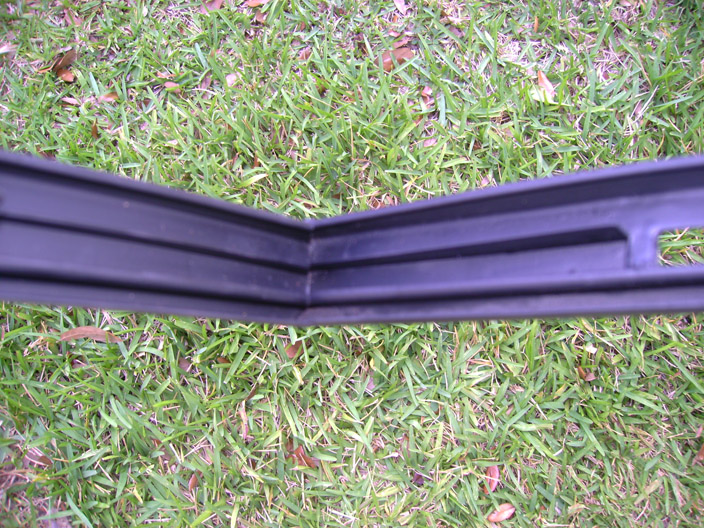 Name:  sliderframe4_zps7e04c972.jpg
Views: 106
Size:  245.6 KB