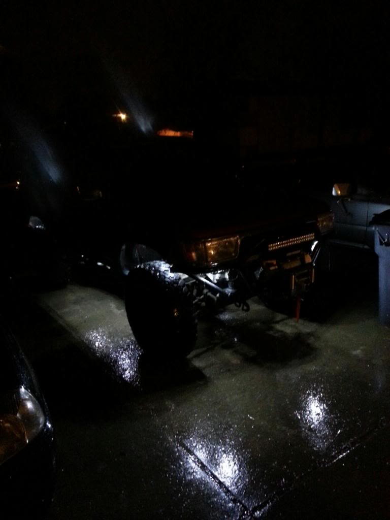 Name:  RLightNight1_zps6f6ddf1d.jpg
Views: 3043
Size:  47.1 KB