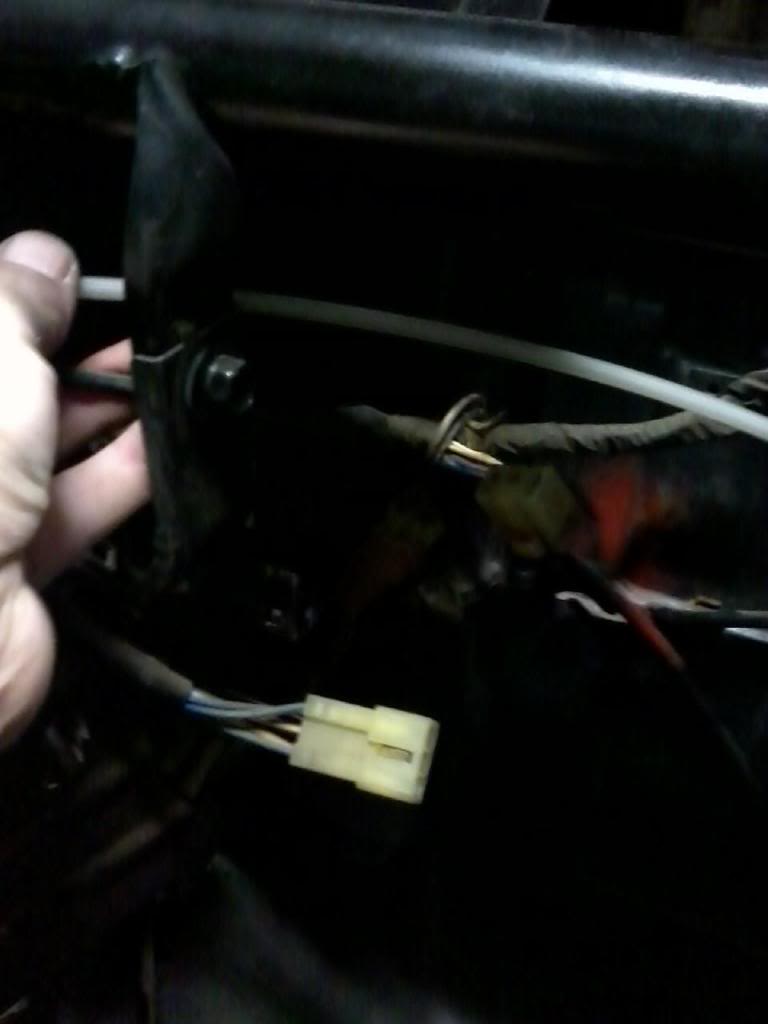 Name:  heatcable4_zpsb3825332.jpg
Views: 226
Size:  32.1 KB