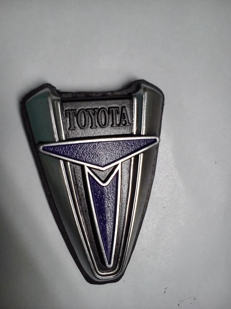 Name:  badge08_zpsff8420a7.jpg
Views: 85
Size:  74.5 KB