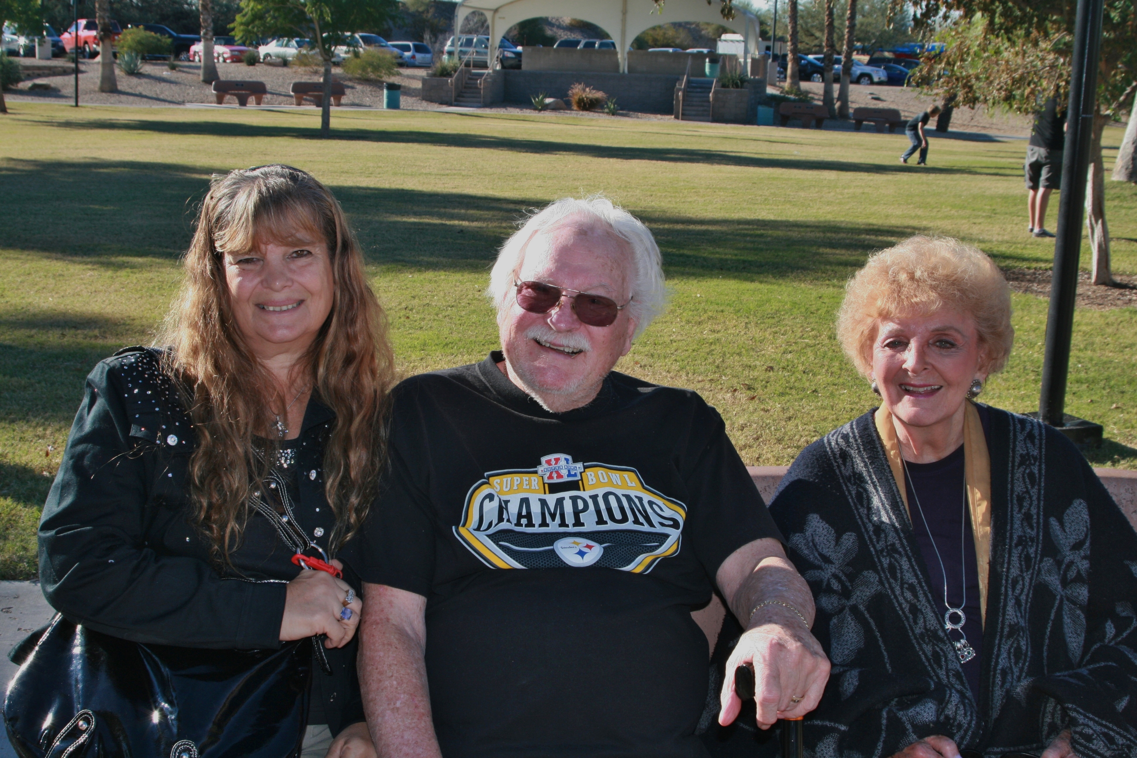 Name:  2013-12-01Havasu20482.jpg
Views: 113
Size:  3.90 MB
