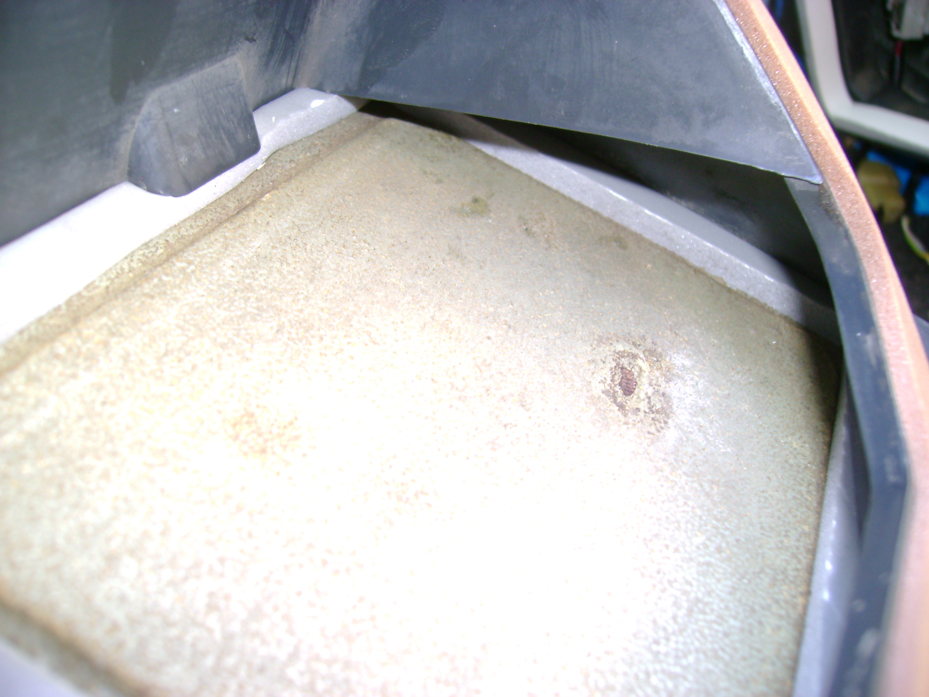 Name:  InsideSeal1_zpsc845a32a.jpg
Views: 175
Size:  449.1 KB