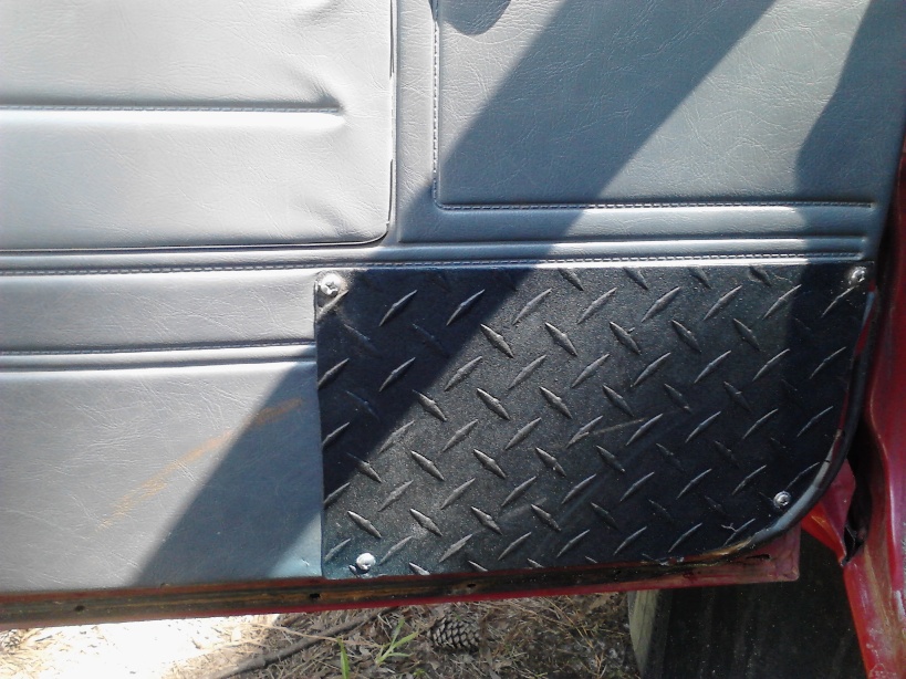 Name:  kickpanel_zps83fd4db2.jpg
Views: 136
Size:  198.4 KB