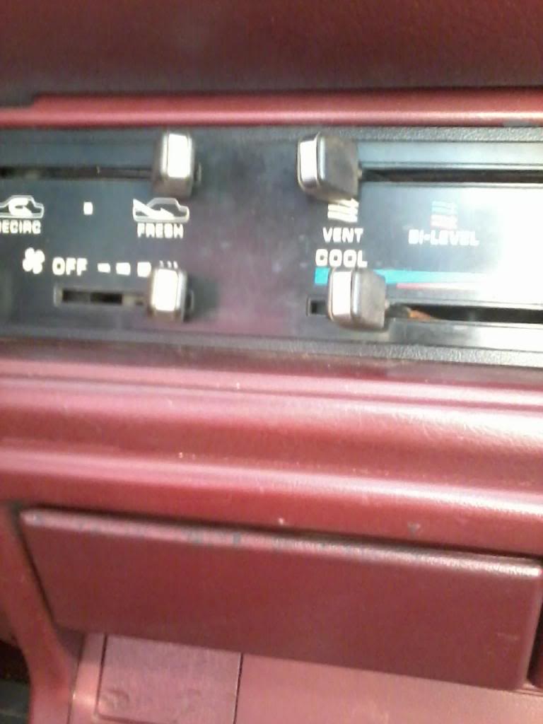 Name:  heaterknob1_zps8e9f1a6a.jpg
Views: 164
Size:  54.3 KB