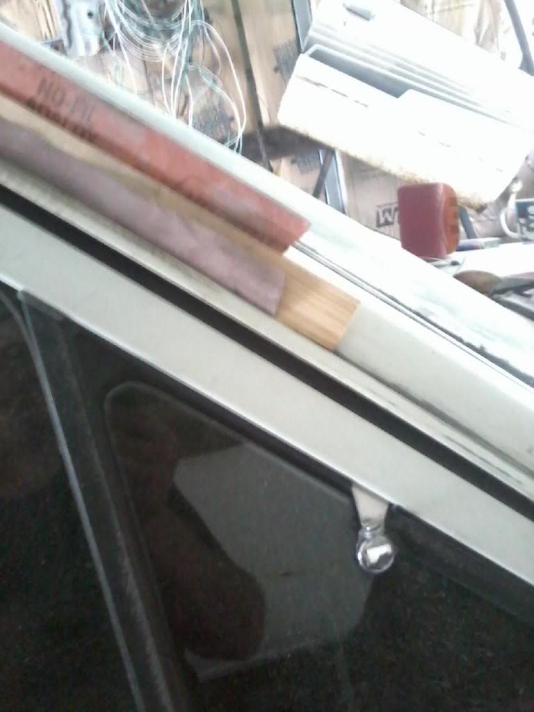Name:  sandingblock3_zps032cd383.jpg
Views: 71
Size:  58.8 KB