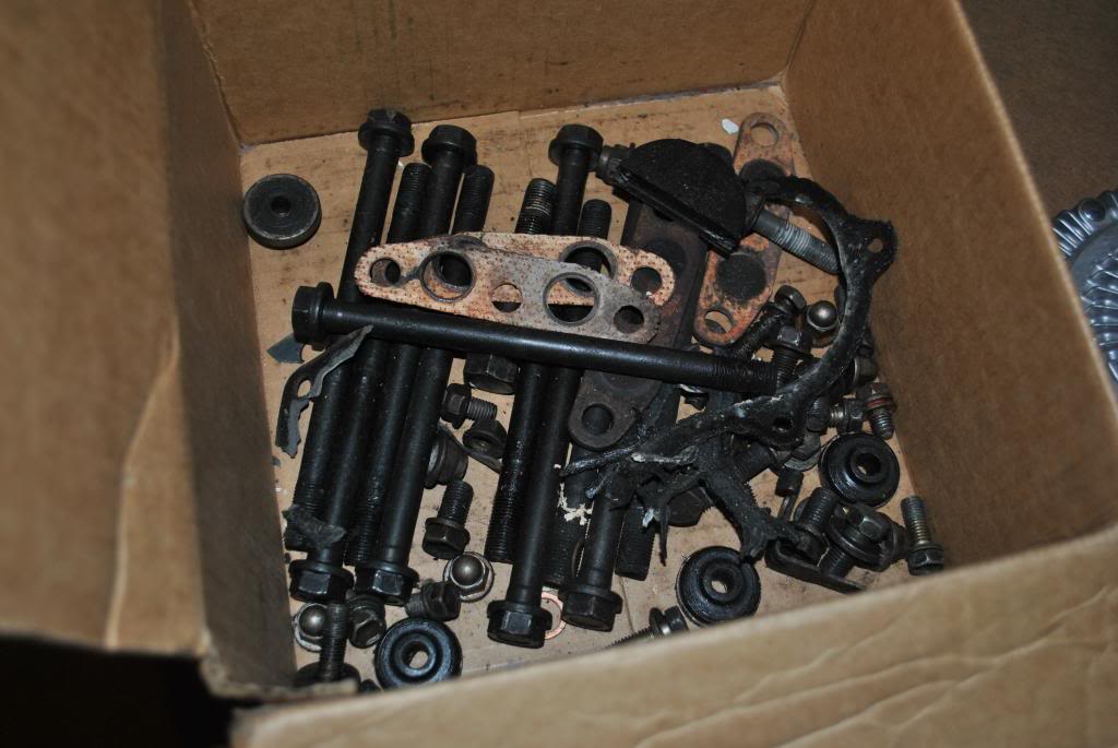 Name:  boxofbolts_zpsa341bf26.jpg
Views: 86
Size:  78.2 KB