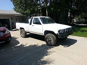 1987 Xtra Cab SR5 resurrection-tudabzfh.jpg