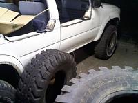 safarijim's 1990 4runner Build-Up Thread-tires.jpg