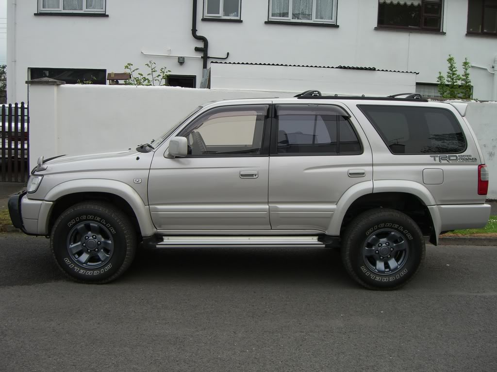 Name:  HiluxSurf003.jpg
Views: 5317
Size:  110.6 KB
