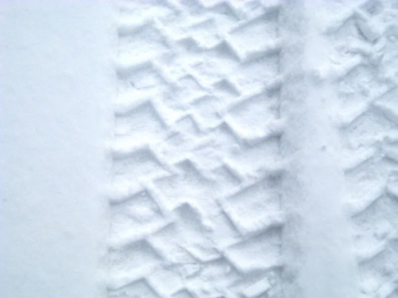 Name:  snowwheel20.jpg
Views: 1026
Size:  39.5 KB