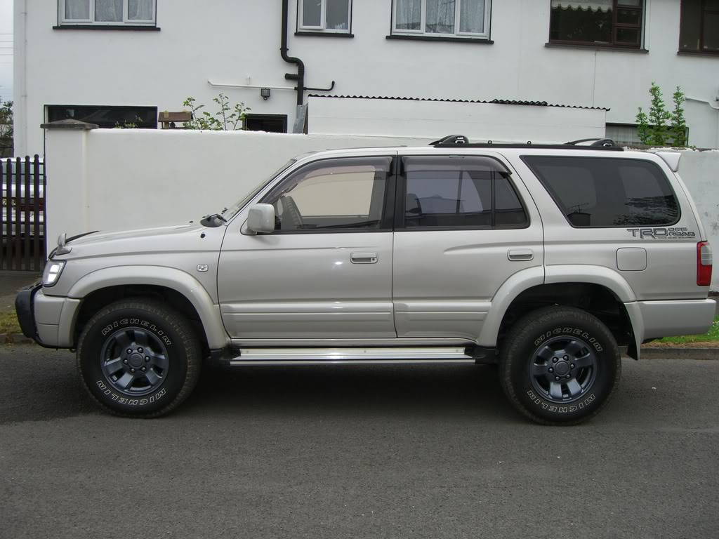 Name:  HiluxSurf004.jpg
Views: 2528
Size:  114.5 KB