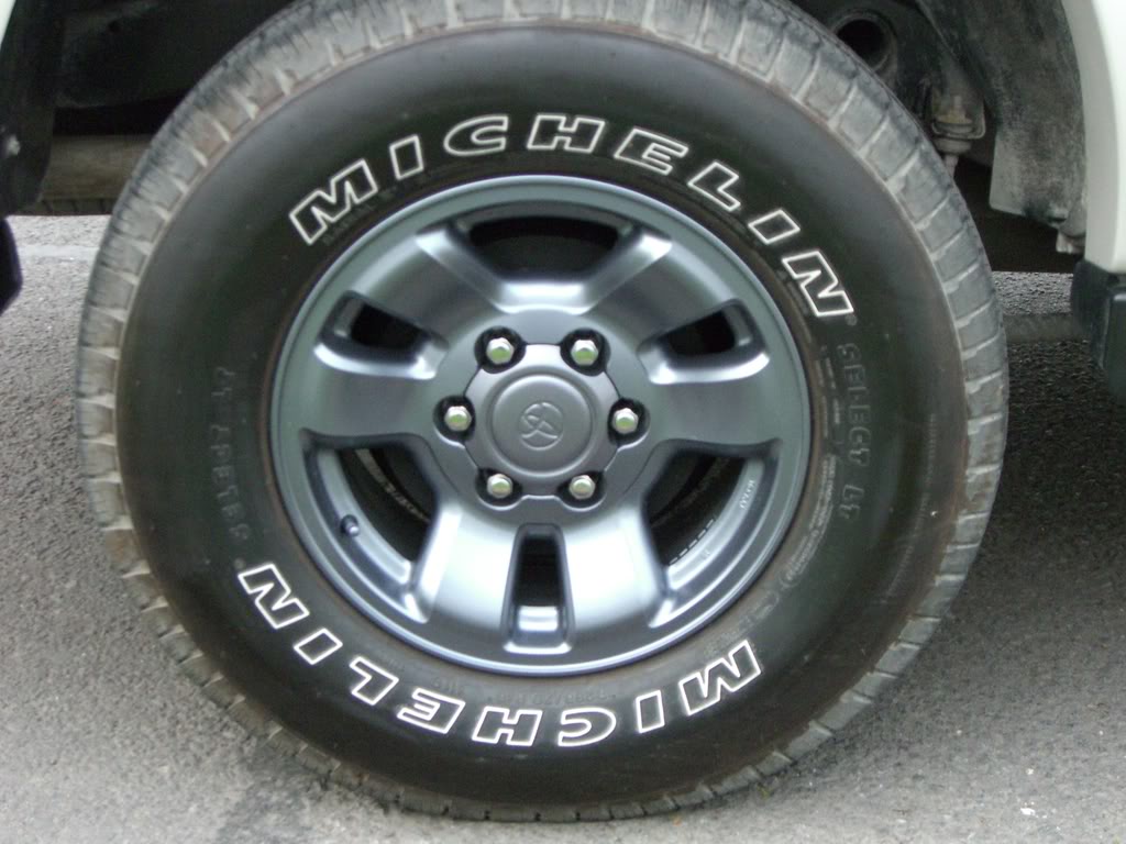 Name:  HiluxSurf008.jpg
Views: 1964
Size:  103.7 KB