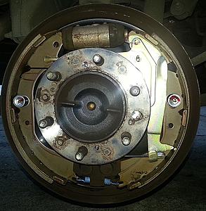 Advice requested for my first drum brake replacement job ever-drum_brakes_1.jpg