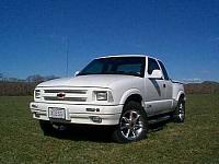Street Scene grilles: '99-'00, '01-'02-s10_frt7.jpg