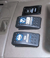 Prerunner and ARB Air Locker-switches2.gif