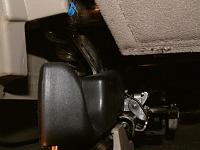 Why my '03 4Runner driver's seat does not feel secure.-dscf0001a_small.jpg