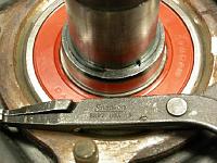 1998 4runner rear wheel bearings/seals...-snapring0001.jpg