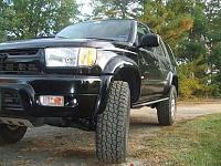 finally got my lift tires and sliders on-2007_1028foldernew0002.jpg