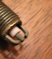 Cracking sparkplugs-clipboard01.jpg