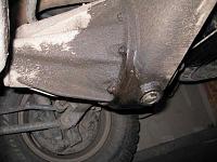 '99 4Runner center of Rear Axle leaking-img_0432.jpg